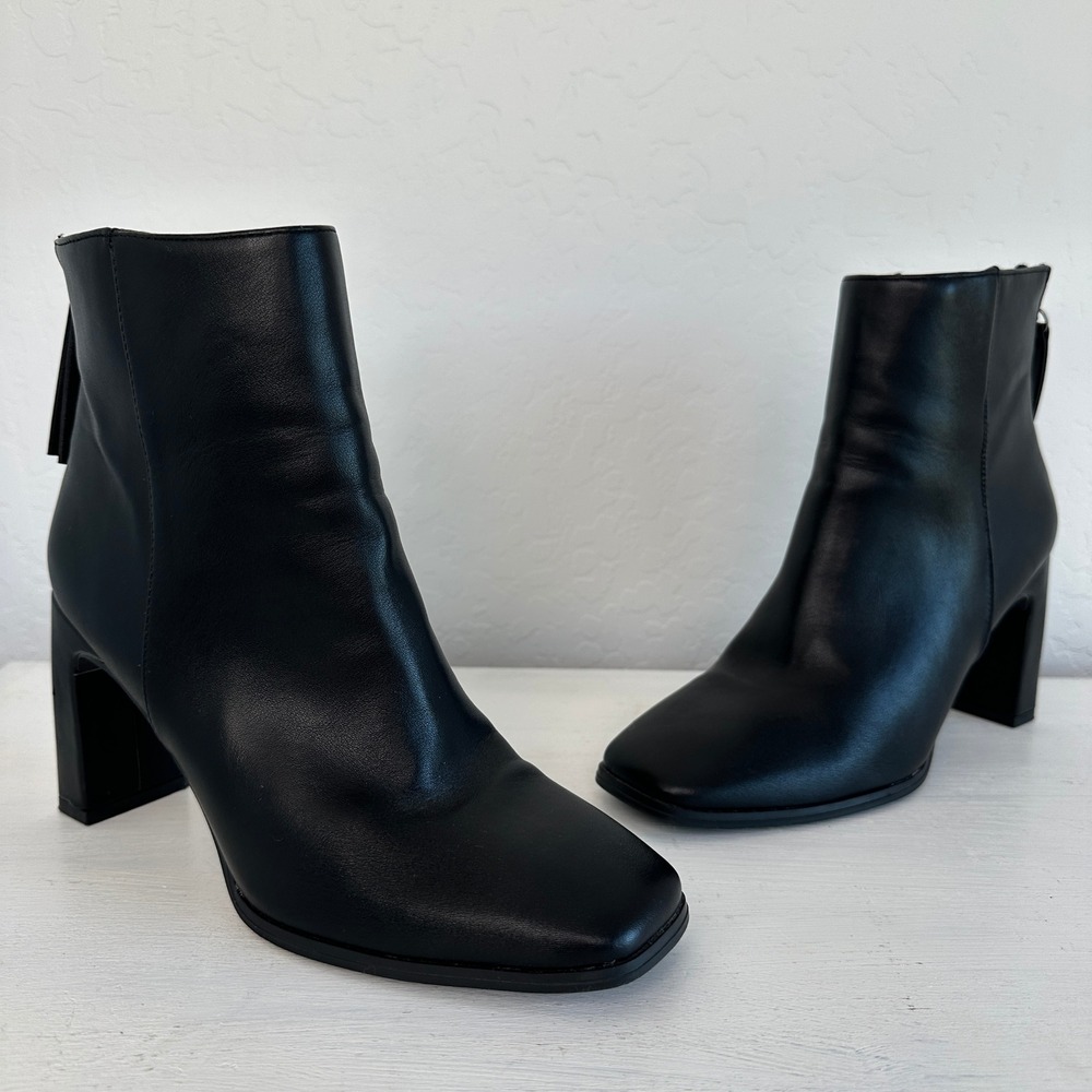 Maurices Ankle Boots Womens 7 Mckayla Black Block Heel Square Toe Back Zip